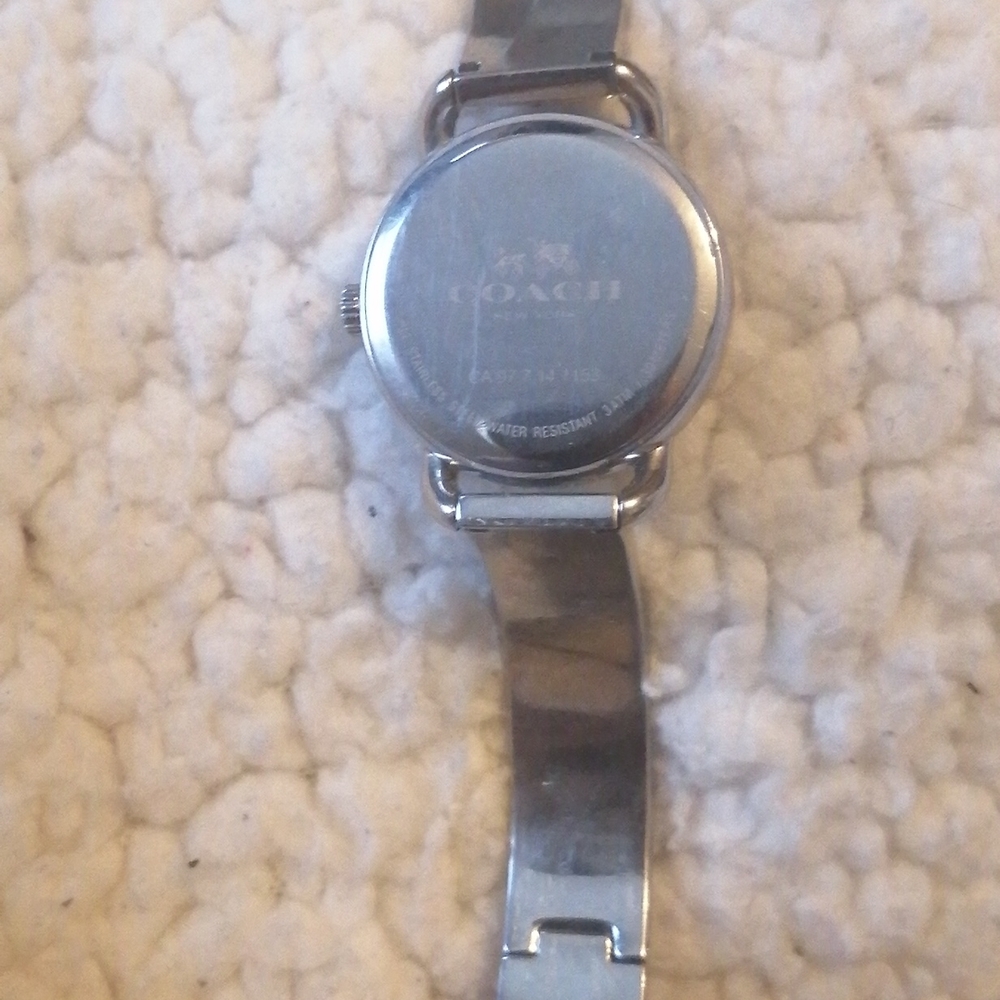 Coach Watch - Picture 3 of 4